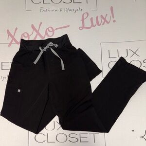 Figs xxs tall Black with Gray Drawstring